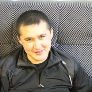 Парни в Оренбурге: Булат, 38 - ищет девушку из Оренбурга