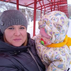 Девушки в Магнитогорске: Лана, 38 - ищет парня из Магнитогорска
