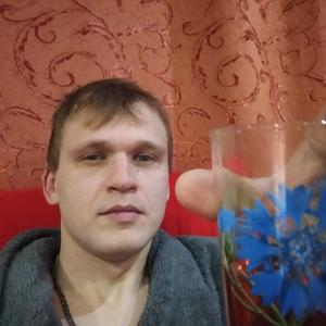 Парни в Котельниче: Евгений, 38 - ищет девушку из Котельнича