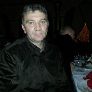 Парни в Махачкале: Андрей Цуканов, 55 - ищет девушку из Махачкалы
