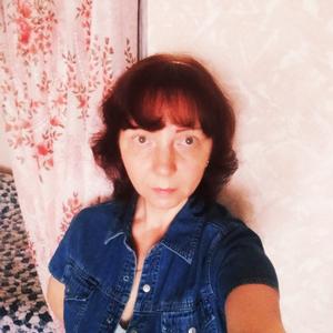 Девушки в Нижний Новгороде: Наташа, 52 - ищет парня из Нижний Новгорода