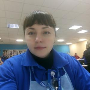 Девушки в Обнинске: Элен, 39 - ищет парня из Обнинска