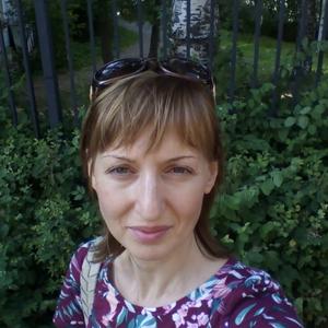 Девушки в Петрозаводске: Татьяна, 43 - ищет парня из Петрозаводска