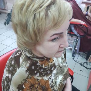 Девушки в Челябинске: Алена, 56 - ищет парня из Челябинска