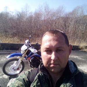 Максим, 49 лет, Южно-Сахалинск