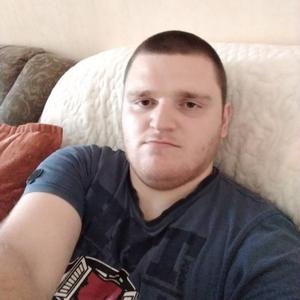 Парни в Карджин: Виктор Коченов, 25 - ищет девушку из Карджин