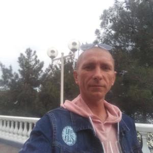 Парни в Геленджике: Сергей, 42 - ищет девушку из Геленджика