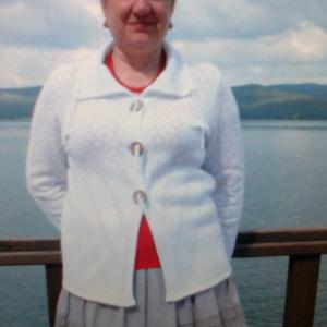 Девушки в Челябинске: Ирина, 68 - ищет парня из Челябинска