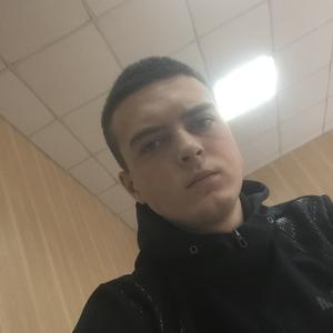 Артем, 22 года, Шарыпово