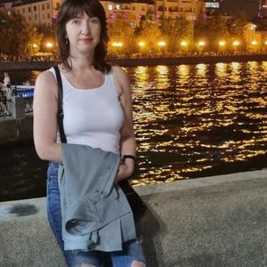 Девушки в Екатеринбурге: Natasha Ivanova, 49 - ищет парня из Екатеринбурга