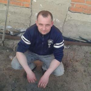 Парни в Саратове: Виктор, 35 - ищет девушку из Саратова