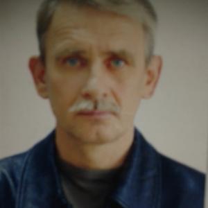 Парни в Новомосковске: Сергей, 61 - ищет девушку из Новомосковска