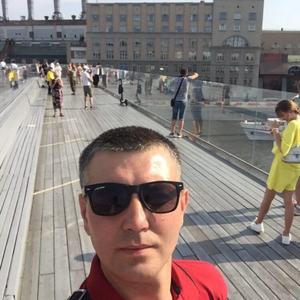 Виталик, 42 года, Минск