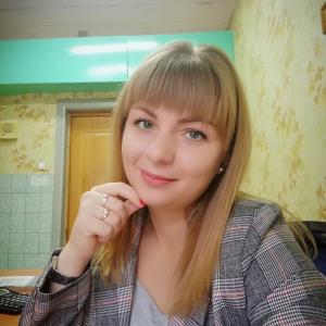 Девушки в Бобруйске: Катя, 32 - ищет парня из Бобруйска