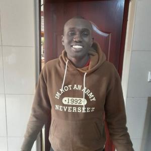 Парни в Nairobi: Kenneth Ogina Land, 26 - ищет девушку из Nairobi