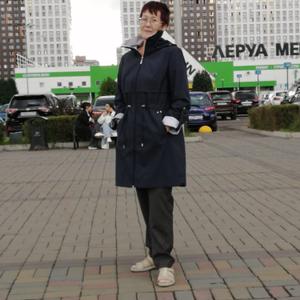 Девушки в Новосибирске: Муза, 62 - ищет парня из Новосибирска