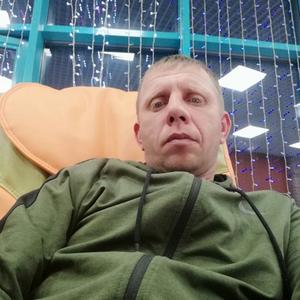 Юрий, 44 года, Петропавловск-Камчатский