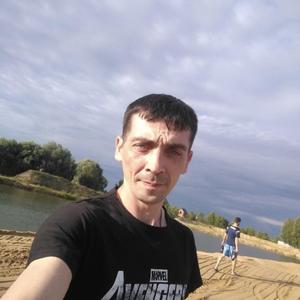 Парни в Кузнецке: Рамин, 37 - ищет девушку из Кузнецка