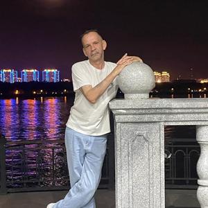 Алексей, 53 года, Батамай
