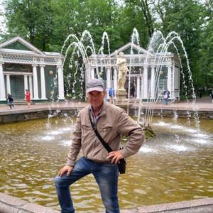 Парни в Кингисеппе: Виктор Соловьёв, 62 - ищет девушку из Кингисеппа
