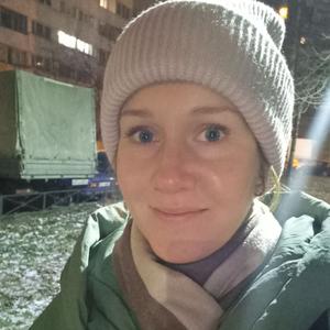 Девушки в Санкт-Петербурге: Ульяна, 33 - ищет парня из Санкт-Петербурга