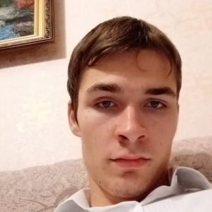 Парни в Ульяновске: Кирилл, 24 - ищет девушку из Ульяновска