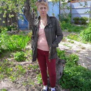 Девушки в Саратове: Наталия, 55 - ищет парня из Саратова
