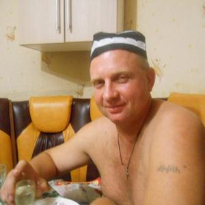 Саша, 51 год, Астрахань