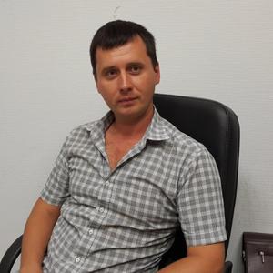 Олег, 64 года, Волгоград