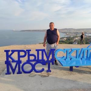 Парни в Зеленодольске (Татарстан): Андрей, 49 - ищет девушку из Зеленодольска (Татарстан)
