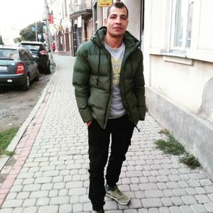 Василь, 37 лет, Мукачево