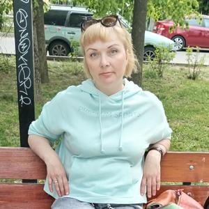 Девушки в Смоленске: Наталья, 46 - ищет парня из Смоленска