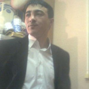 Парни в Нижневартовске: Рамиль, 42 - ищет девушку из Нижневартовска