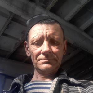 Парни в Кемерово: Aleksei, 58 - ищет девушку из Кемерово