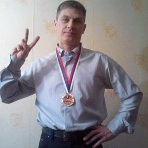 Парни в Ижевске: Игорь, 49 - ищет девушку из Ижевска