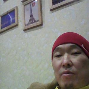 Бато Янданов, 43 года, Улан-Удэ