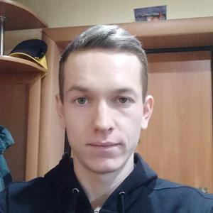 Парни в Ижевске: Илья, 27 - ищет девушку из Ижевска