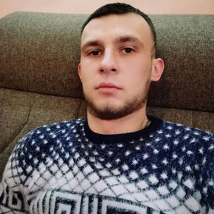 Олег, 29 лет, Андижан