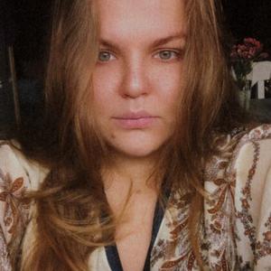 Юлия, 30 лет, Санкт-Петербург