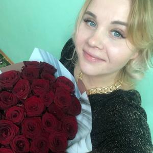 Девушки в Ижевске: Юлия Батальцева, 36 - ищет парня из Ижевска