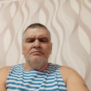 Виталий, 56 лет, Казань