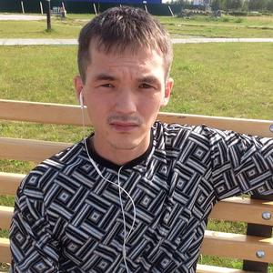 Егор, 30 лет, Радужный