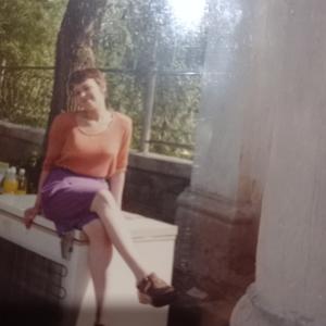 Девушки в Вологде: Ольга, 52 - ищет парня из Вологды