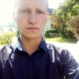 Парни в Горно-Алтайске: Александр, 26 - ищет девушку из Горно-Алтайска