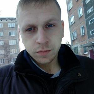 Илья, 28 лет, Искитим