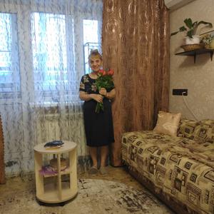 Девушки в Нижний Новгороде: Рина, 67 - ищет парня из Нижний Новгорода