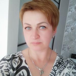 Lora, 52 года, Москва