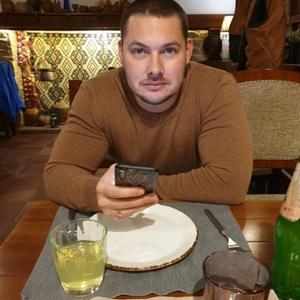 Парни в Волгограде: Анатолий, 37 - ищет девушку из Волгограда
