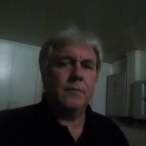 Станислав, 63 года, Москва