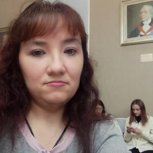 Девушки в Оренбурге: Динара, 39 - ищет парня из Оренбурга
